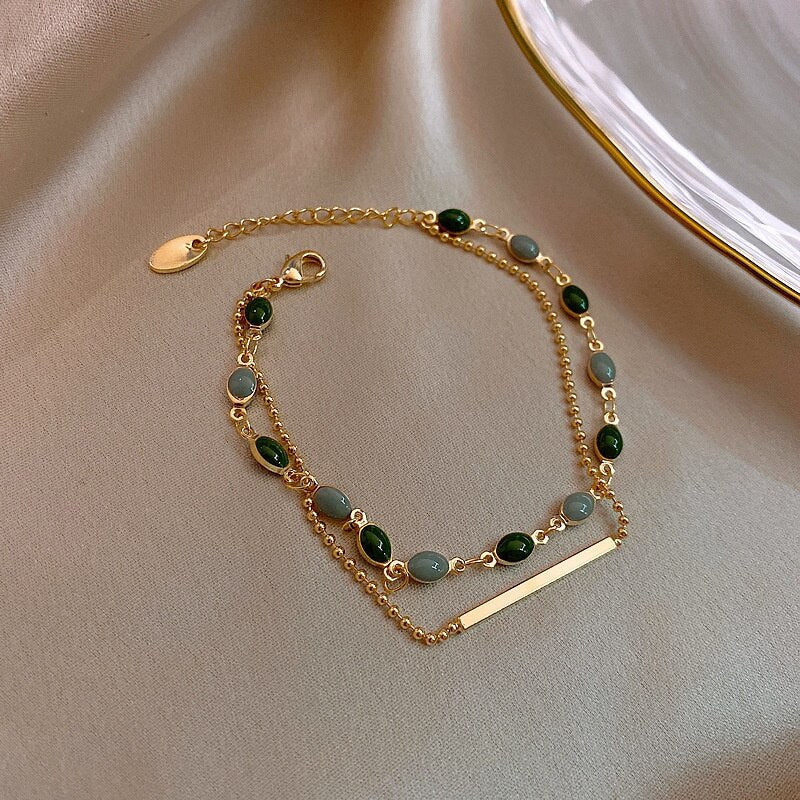 Pulsera Doble Con Encanto
