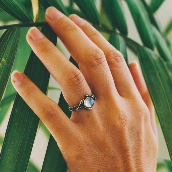 Anillo de Piedra Luna Elisabete