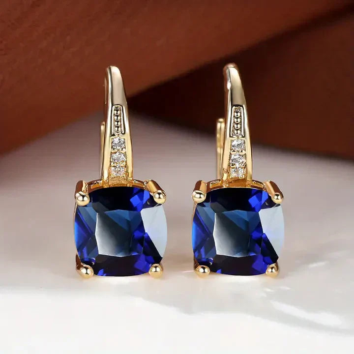 Pendientes de Aro de Oro con Piedras Misteriosas