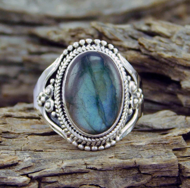 Anillo de Piedra Lunar Cristina