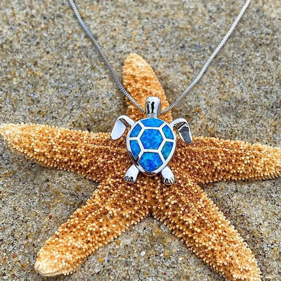 Collar y Conjunto de Aretes de Tortuga Marina en Ópalo y Plata