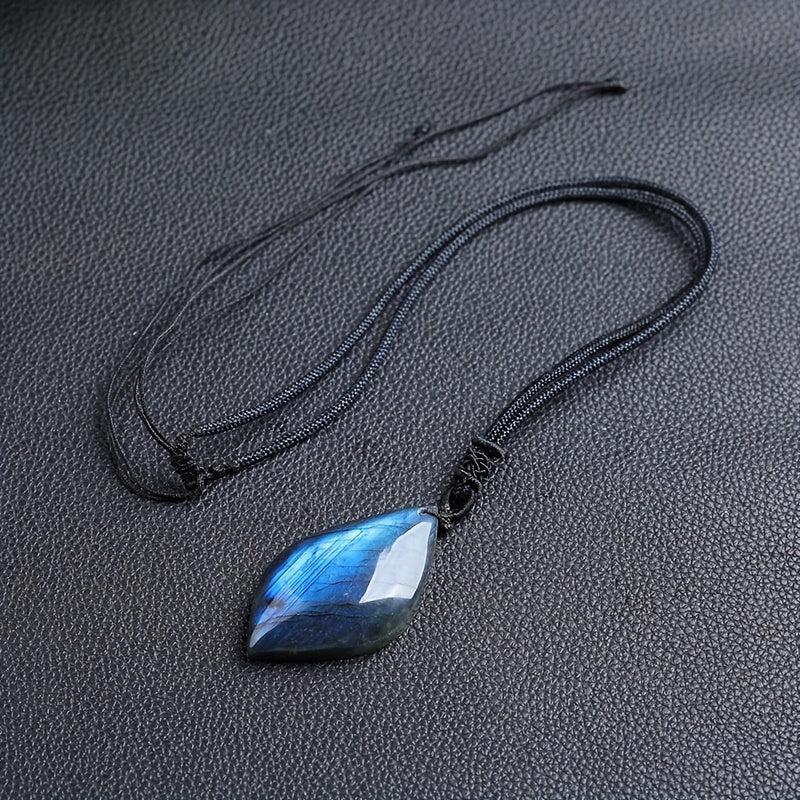 Collar de Piedra Lunar Mágica