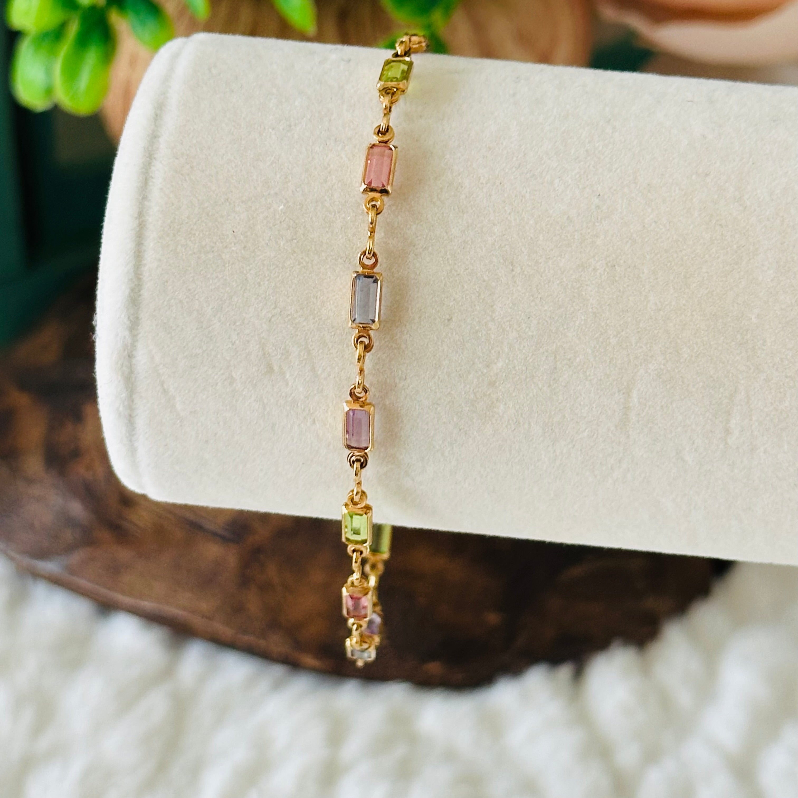 Pulsera Isabella con Piedras Multicolores