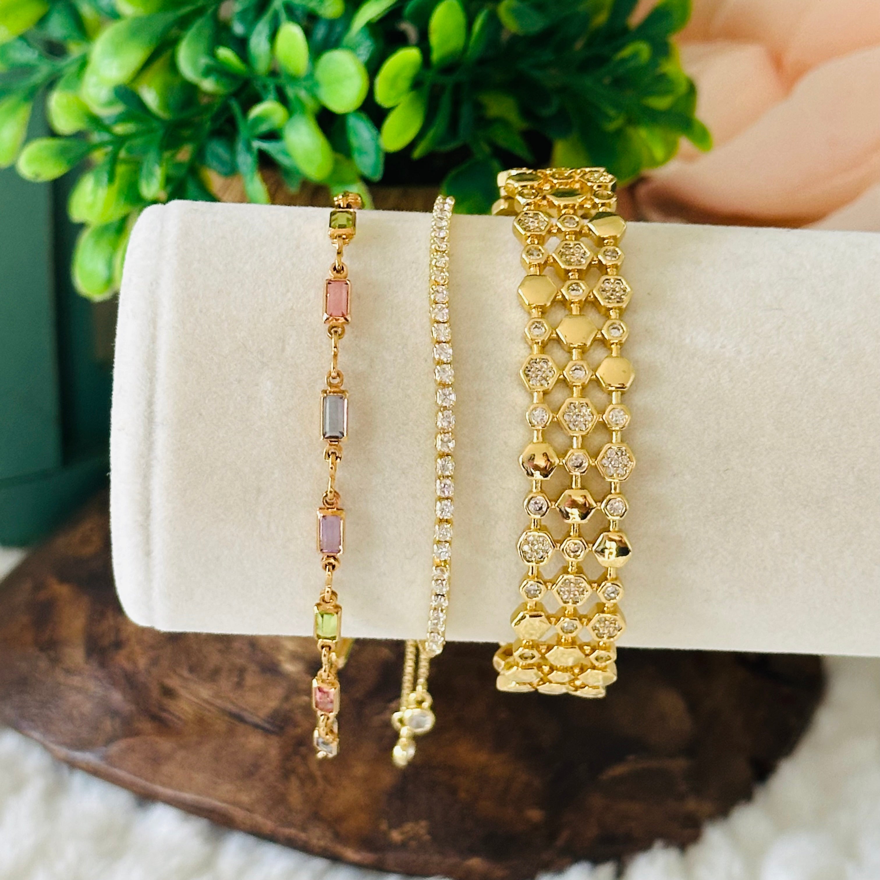 Pulsera Isabella con Piedras Multicolores