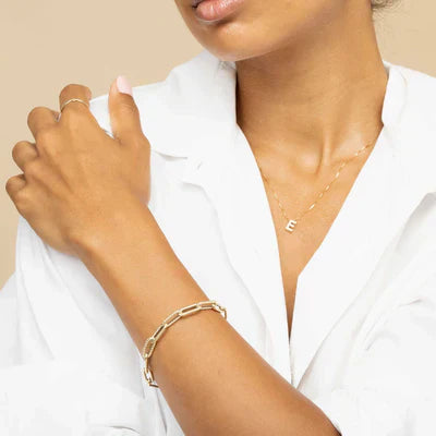 Collar Inicial de Oro