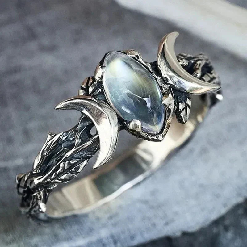 Anillo de Piedra Luna