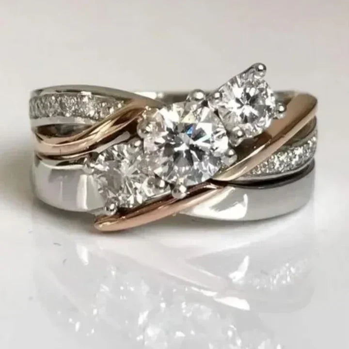 Anillo Vintage en Oro y Plata con Circonitas