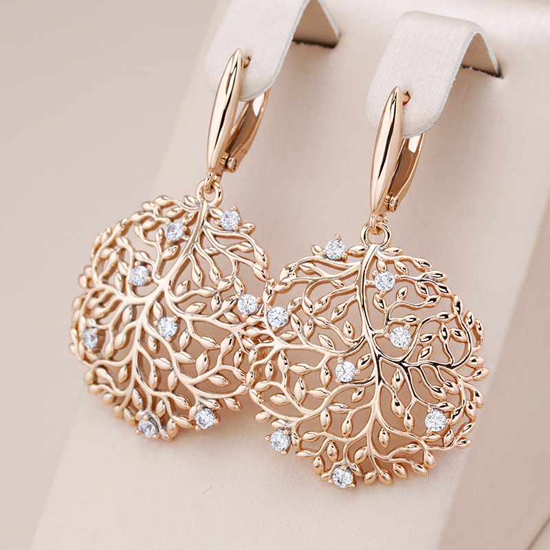 Pendientes Elegantes con Ramas Redondas y Zirconias
