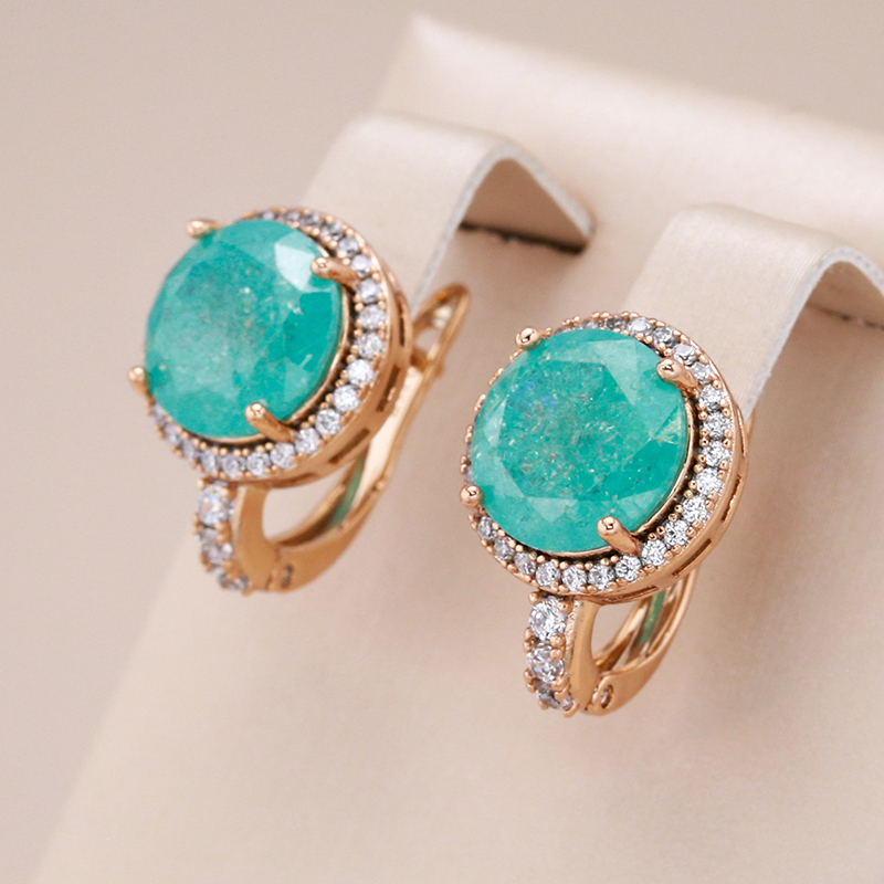 Pendientes Elegantes de Oro con Turquesa y Ópalo
