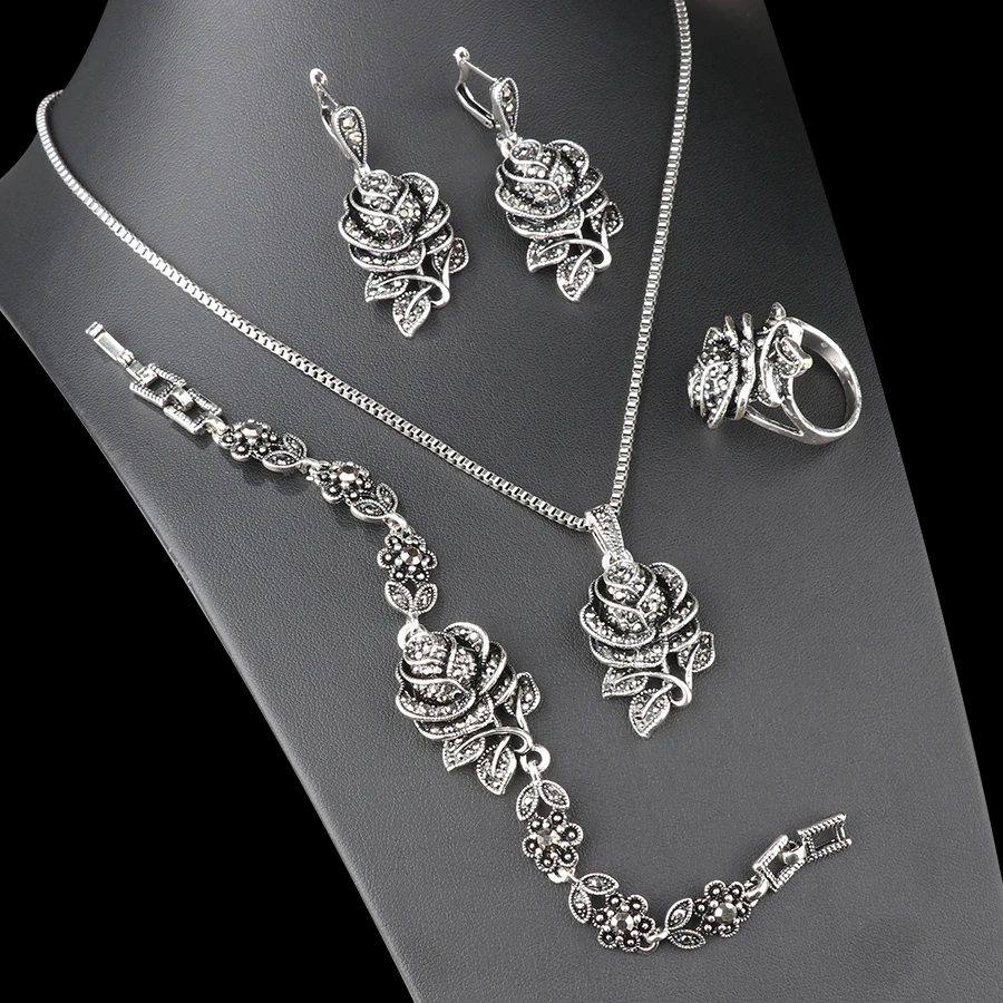 Conjunto Elegante de Plata con Circonitas