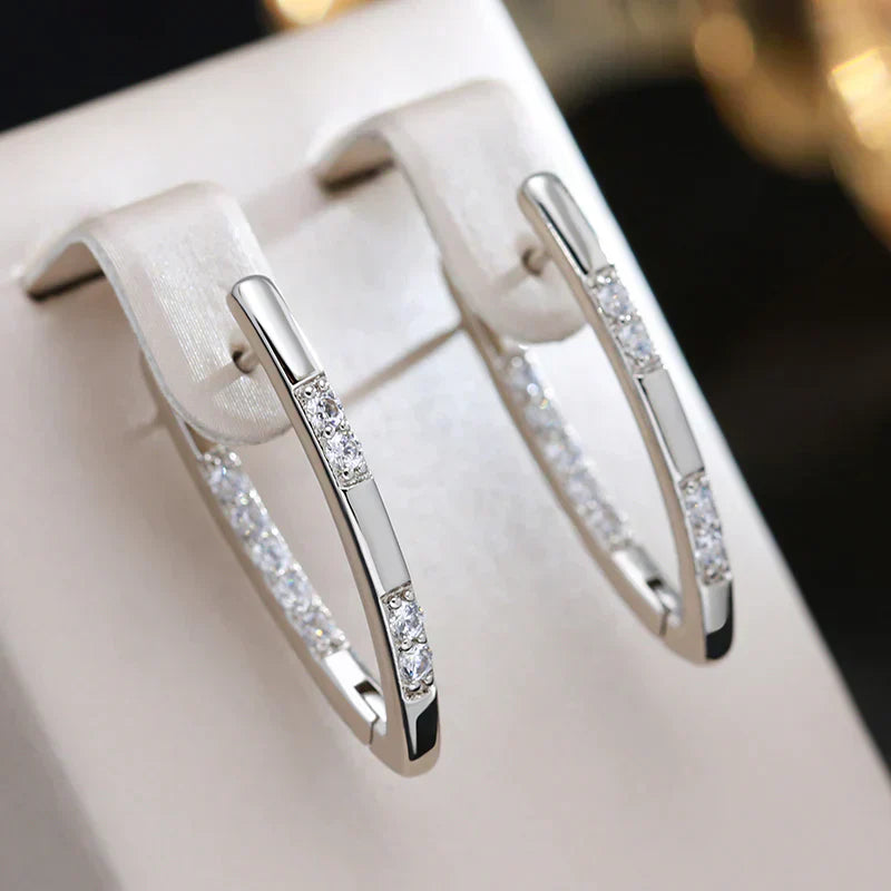 Pendientes de Circonita Elegantes en Oro