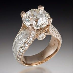 Anillo Vintage con Zirconia