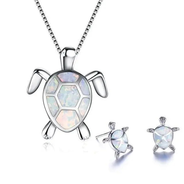 Collar y Juego de Aretes de Tortuga Marina en Ópalo y Plata