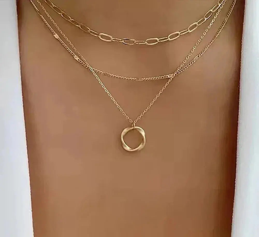 Collar de Cadenas Capas Vintage con Colgante de Oro