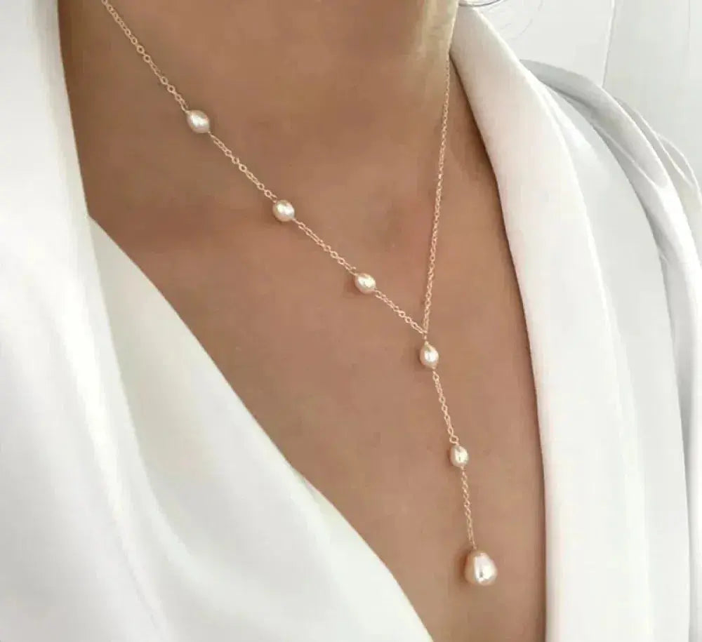 Collar Vintage con Colgante de Perla