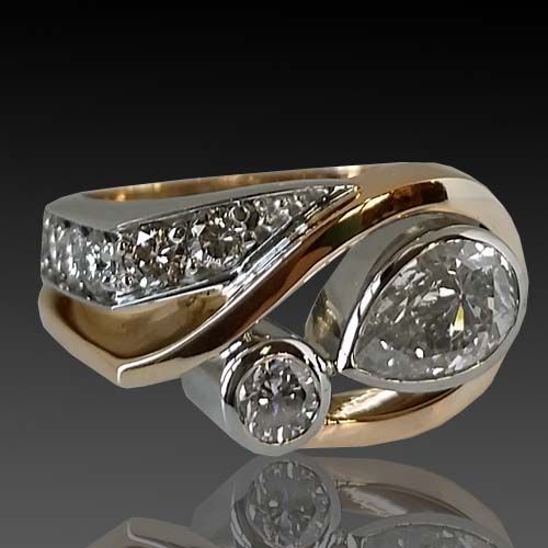Anillo irregular vintage en oro y plata con zirconia