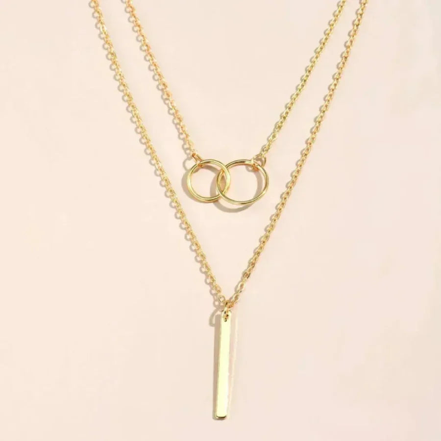 Collar con Colgante de Doble Círculo en Oro Vintage