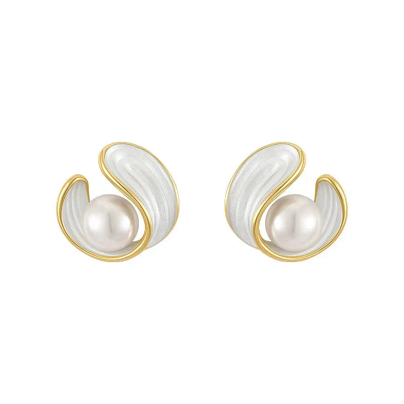 Pendientes de lujo con ópalo blanco y perlas en oro