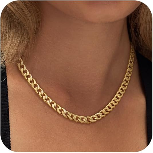 Collar de eslabones cubanos con eslabones gruesos en oro