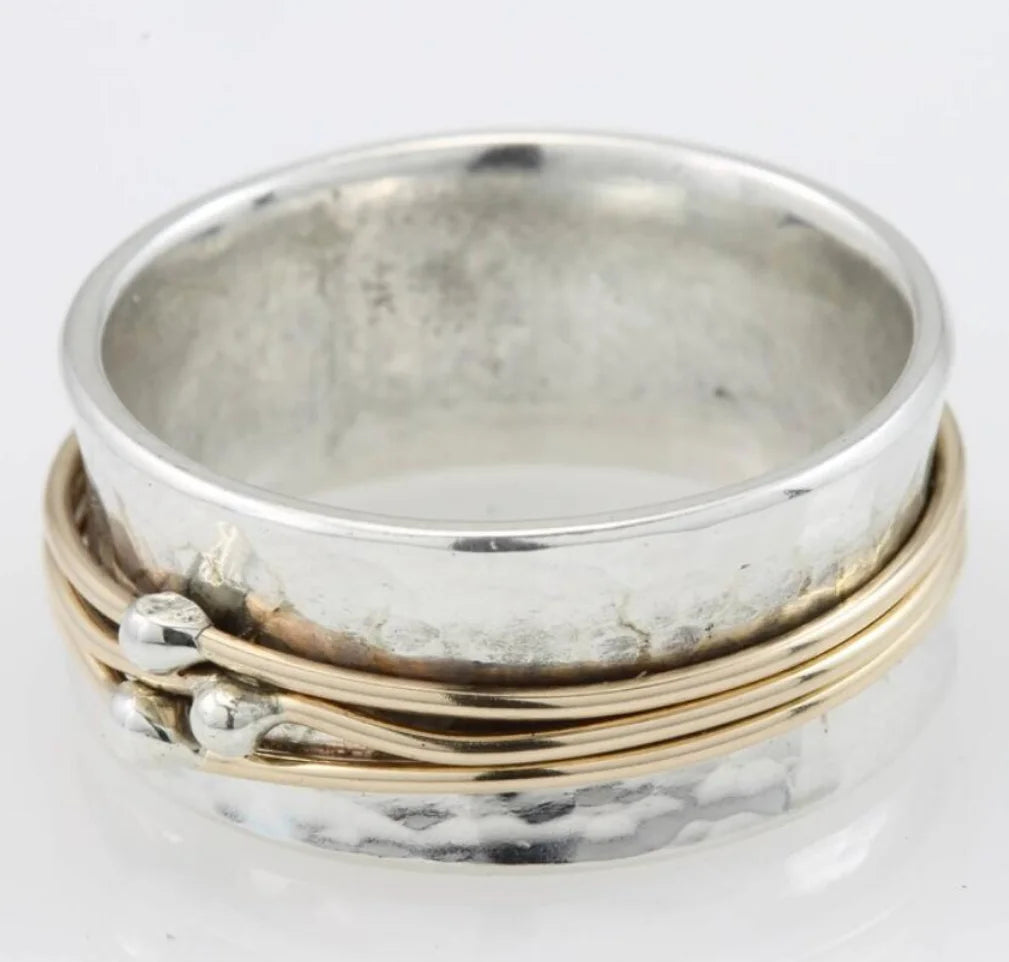 Anillo Vintage de Oro con Capas de Plata