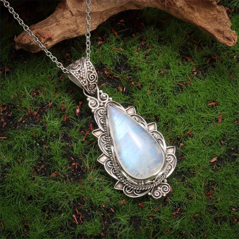 Collar de Colgante de Piedra Lunar Vintage