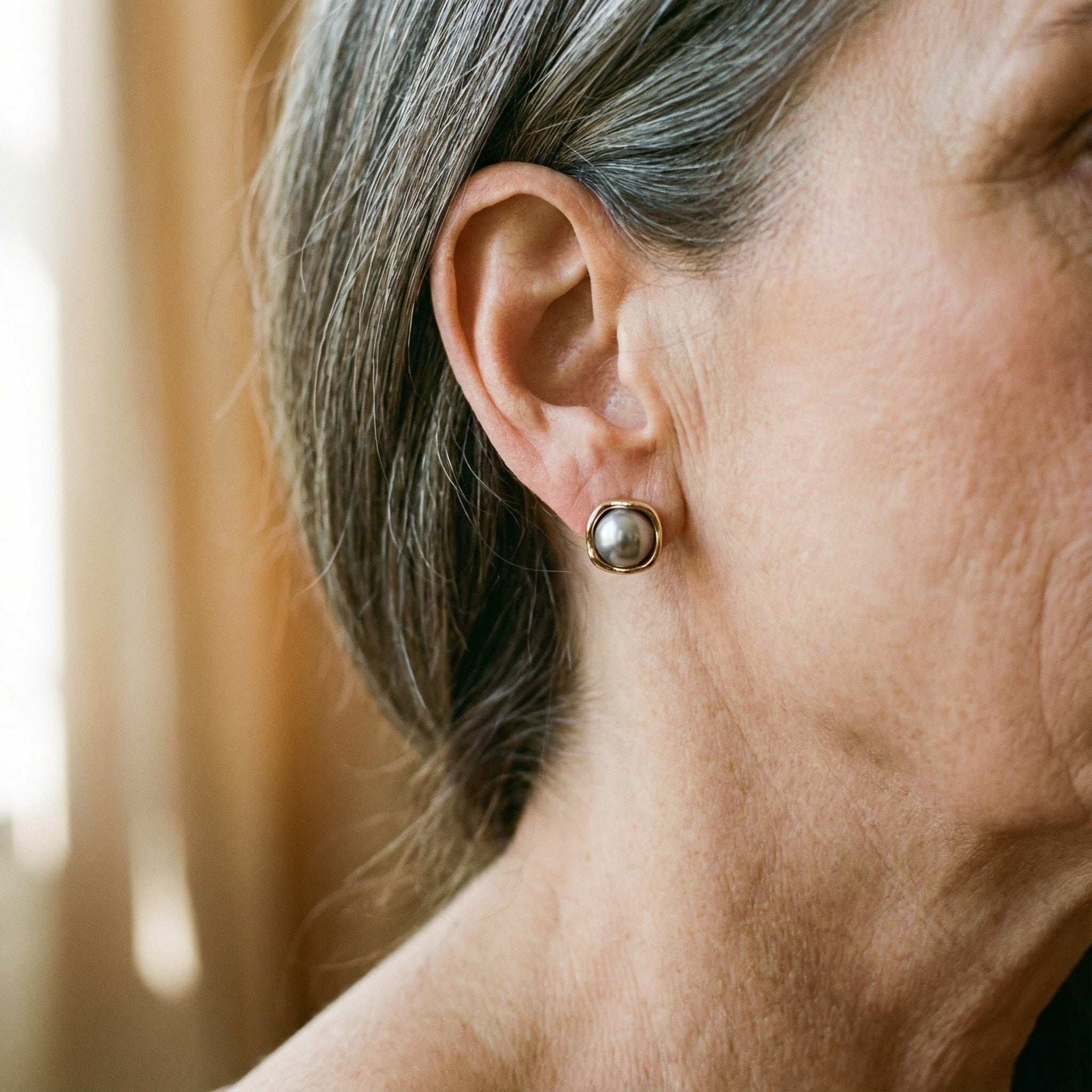 Pendientes Elegantes de Perlas Negras