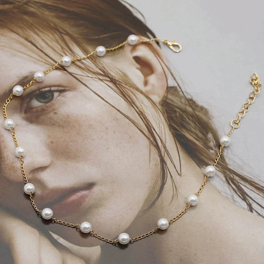 Collar de Perlas Pequeñas en Oro