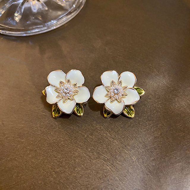 Pendientes de Oro Blanco con Zirconia