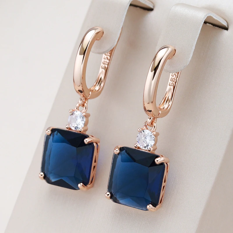 Pendientes de Cristal Cúbico Elegantes en Azul Oscuro