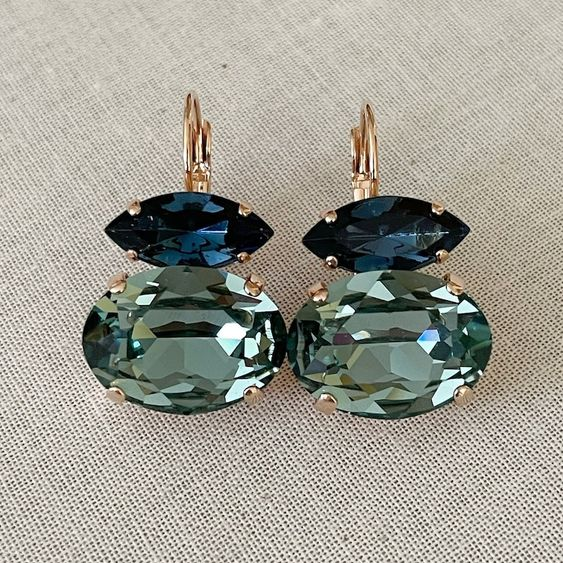 Pendientes vintage de vidrio verde y azul