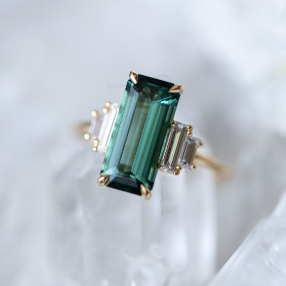 Anillo de Vidrio Cúbico Turquesa Vintage