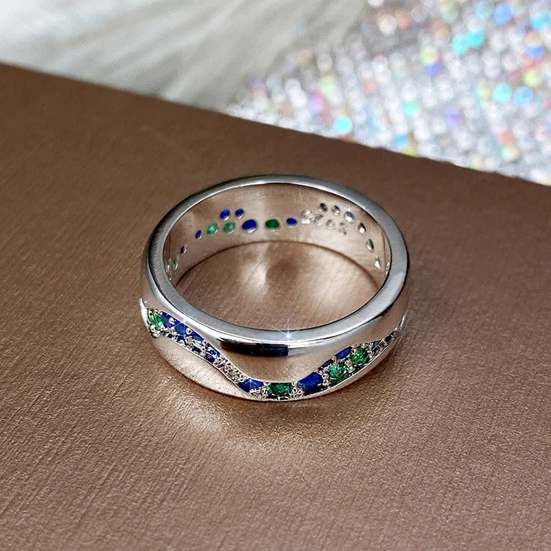 Anillo de Plata Vintage con Piedras Azules y Verdes en Forma de Onda