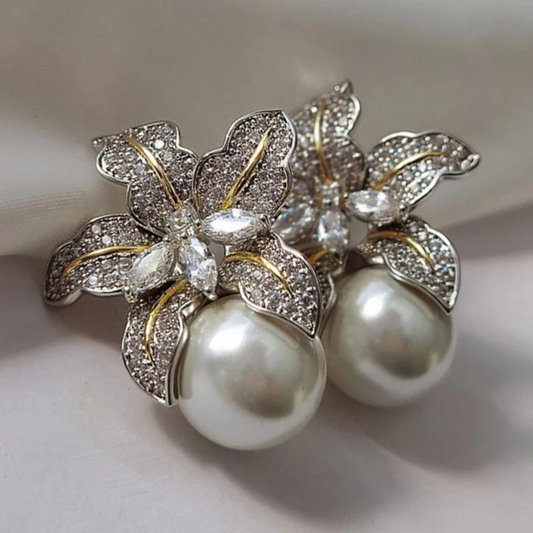 Pendientes Elegantes con Flor y Perla